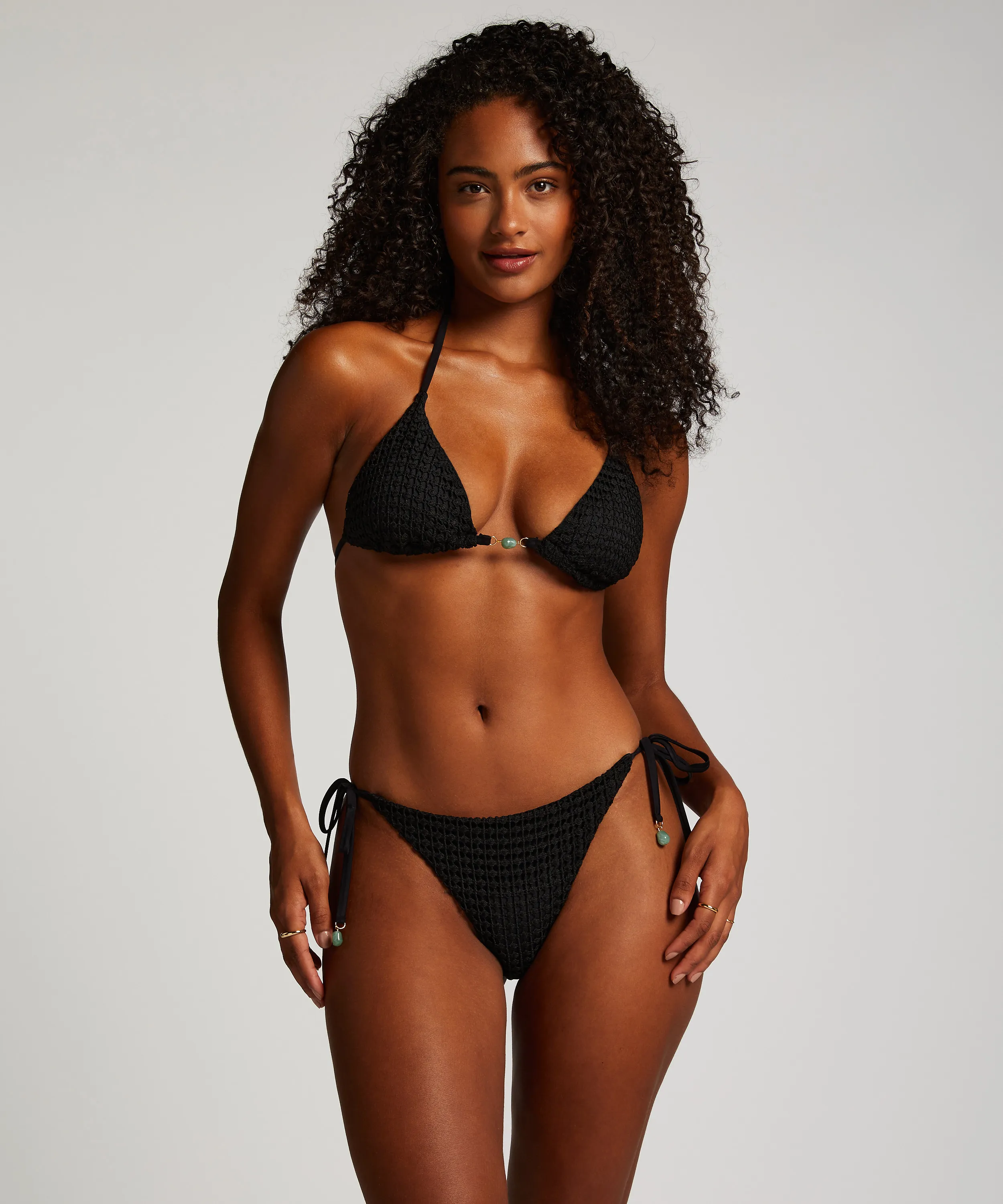 Top de bikini triangular Maui - Negro